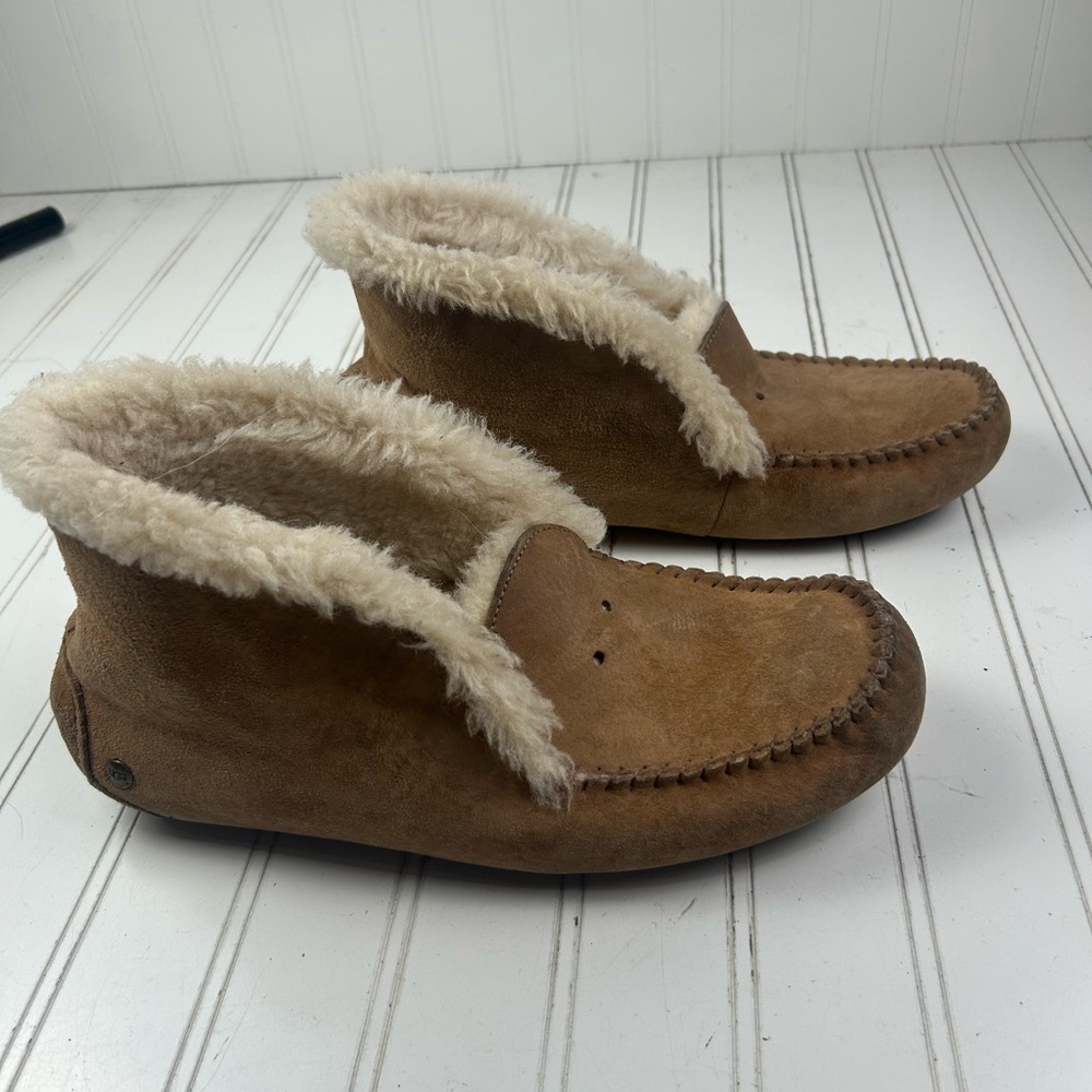 UGG Women's Alena Chestnut Moccasins Size 10 SEE PHOTOS - Picture 2 of 11